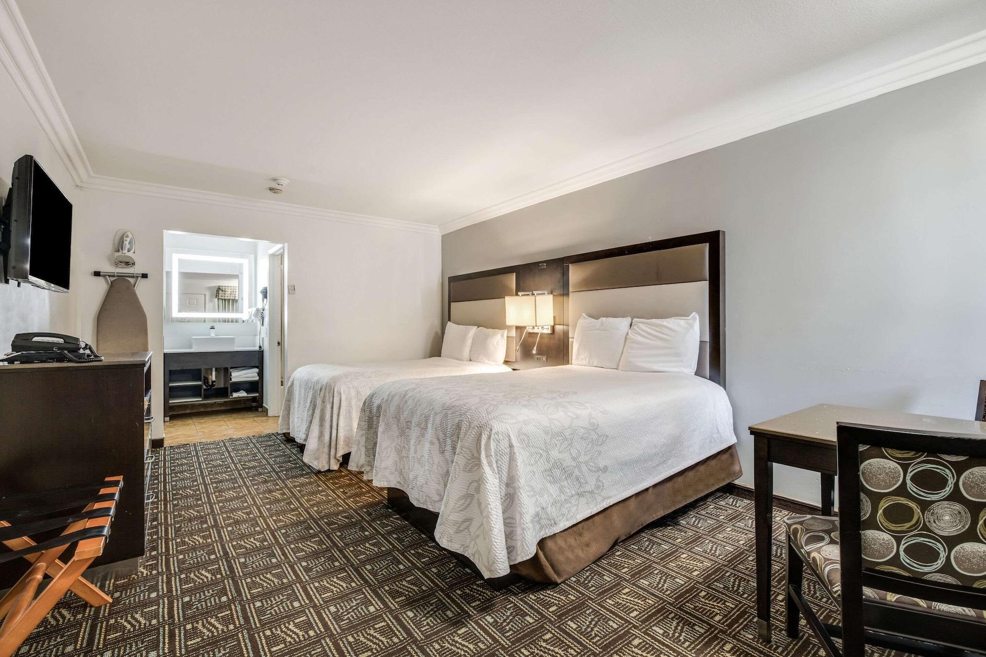 Rodeway Inn Old Town Темекула Екстериор снимка