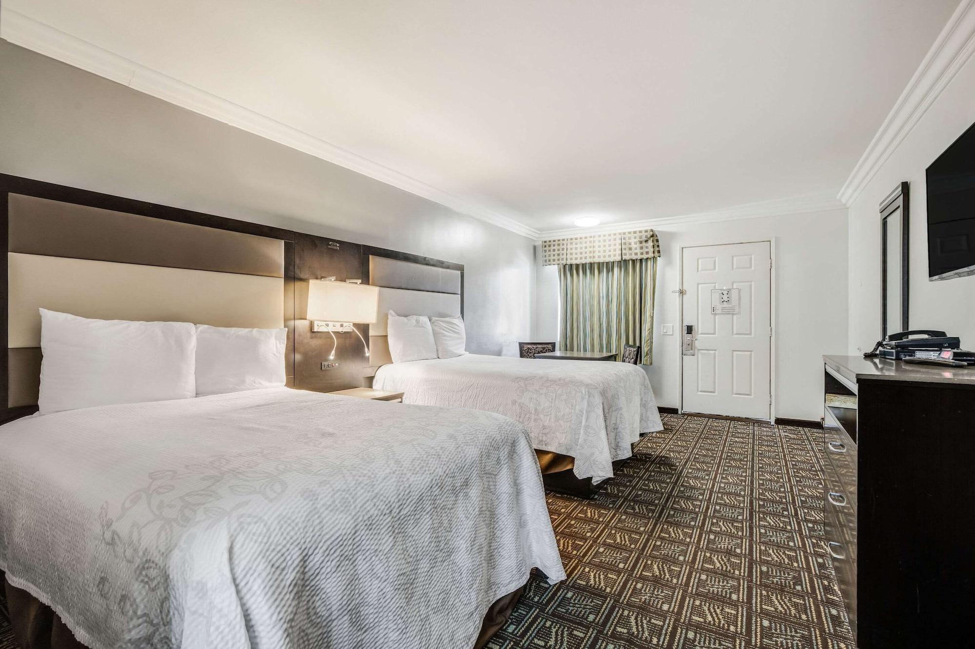 Rodeway Inn Old Town Темекула Екстериор снимка