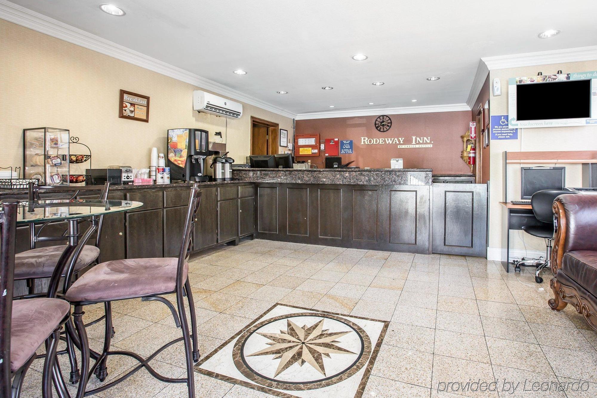 Rodeway Inn Old Town Темекула Екстериор снимка