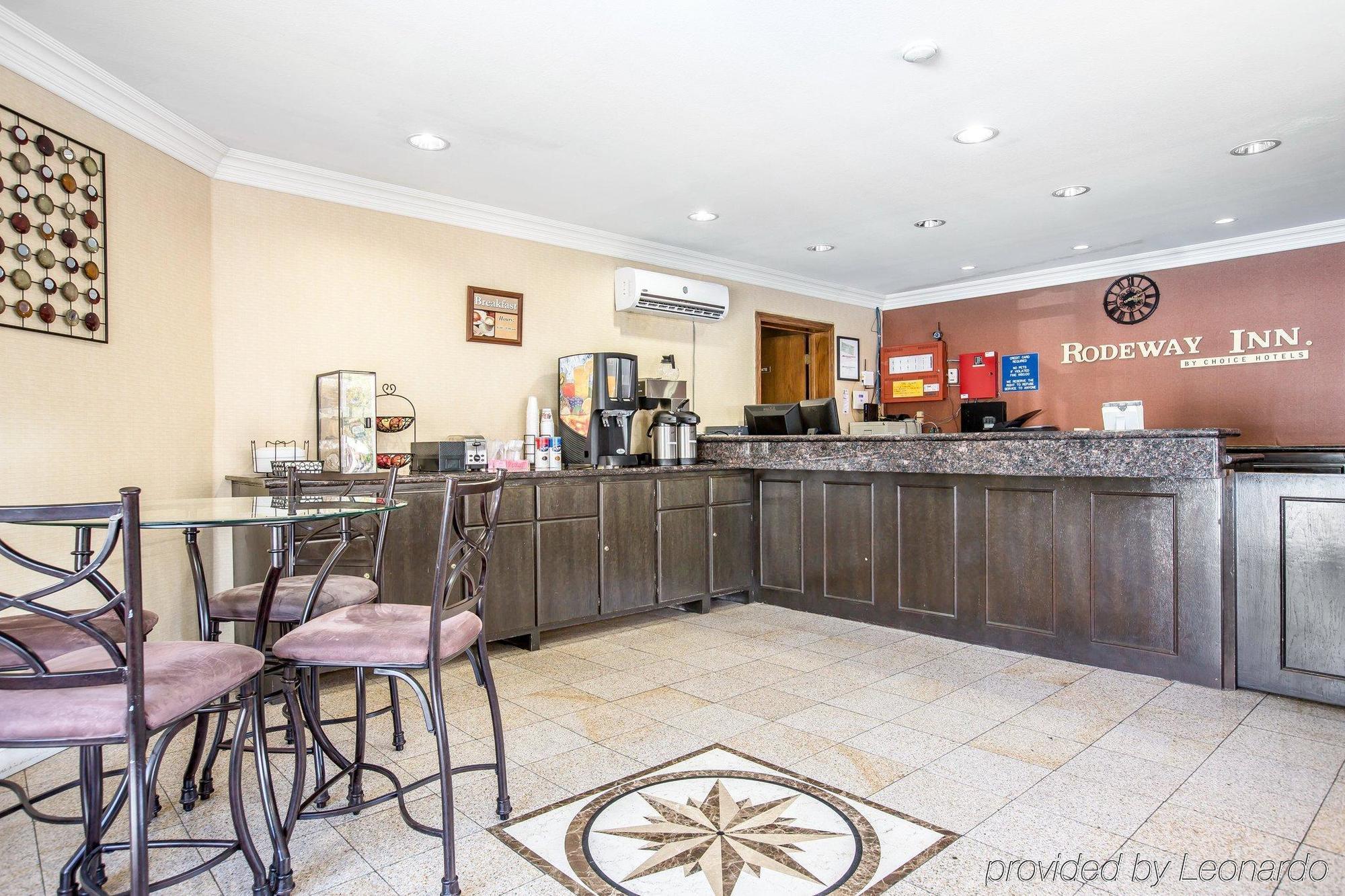 Rodeway Inn Old Town Темекула Екстериор снимка